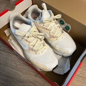 Nike Women’s Zoom Air Fire Coconut Milk